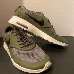 Nike Air Thea